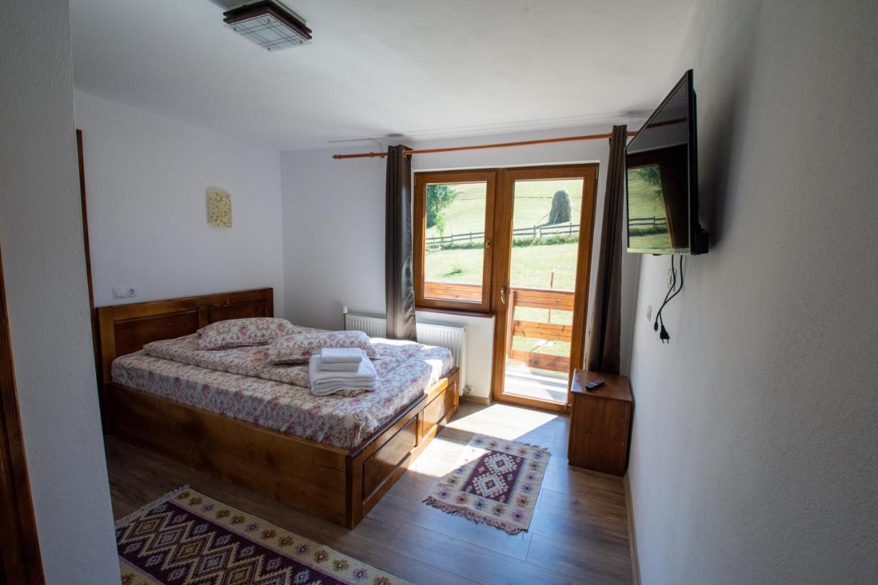 Cabana Denisa Arieşeni Exterior foto